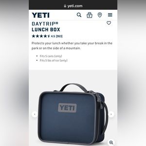 YETI Day trip lunchbox NWT Navy